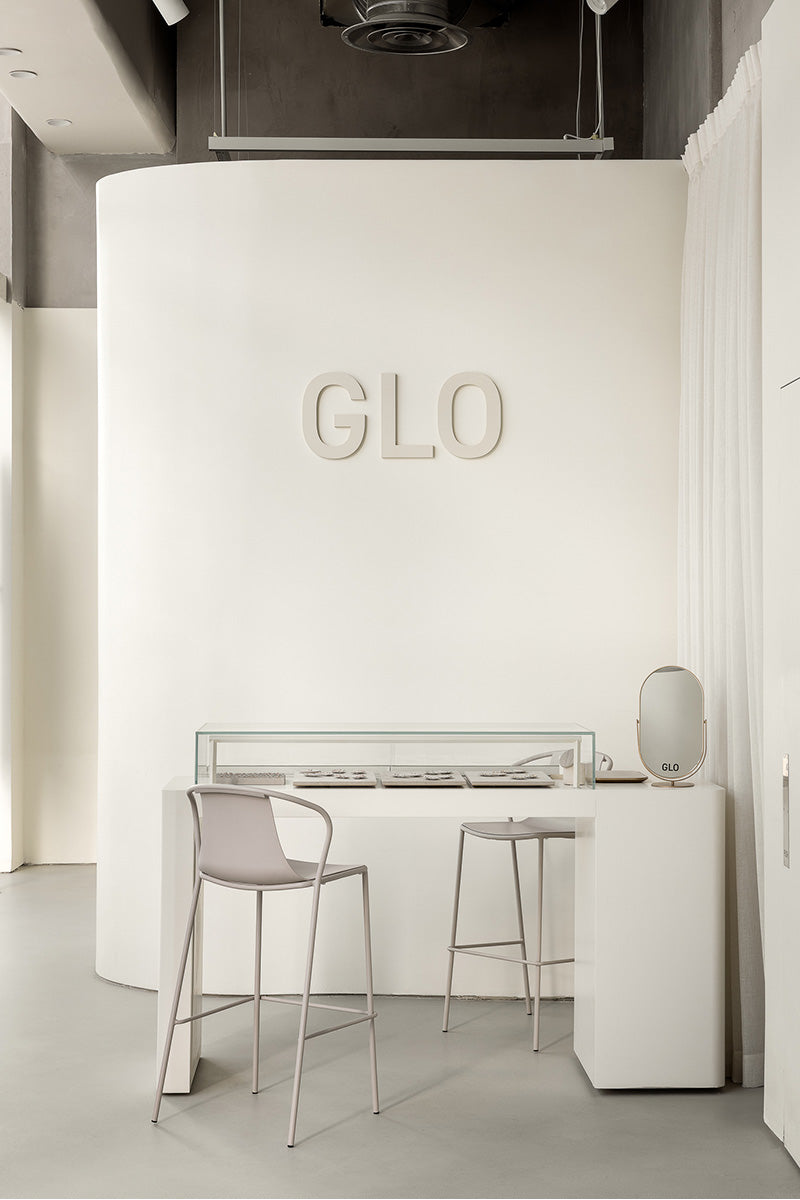 פירסינג אוזניים לפי סטנדרטים בינלאומיים ותכשיטי זהב ויהלומים ברמה הגבוהה ביותר