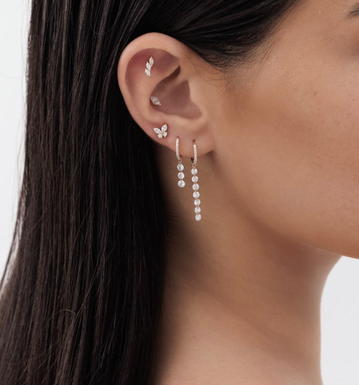 עגיל חישוק ושבעה יהלומים טבעיים קדוחים בזהב ורוד MELANIA SEVEN DIAMONDS EARRING