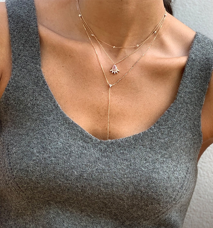 שרשרת זהב ורוד משובצת בשבעה יהלומים DAVIDA NECKLACE