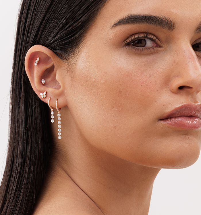 עגיל חישוק זהב ורוד ושלושה יהלומי בריולט BRIOLTTE THREE DIAMONDS EARRING