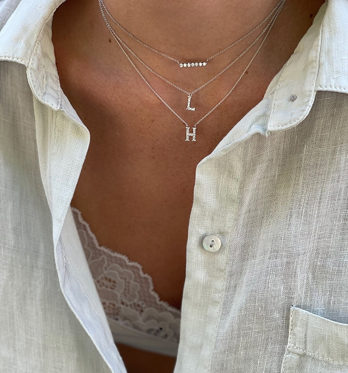 שרשרת זהב לבן משובצת שבעה יהלומים SEVEN NECKLACE