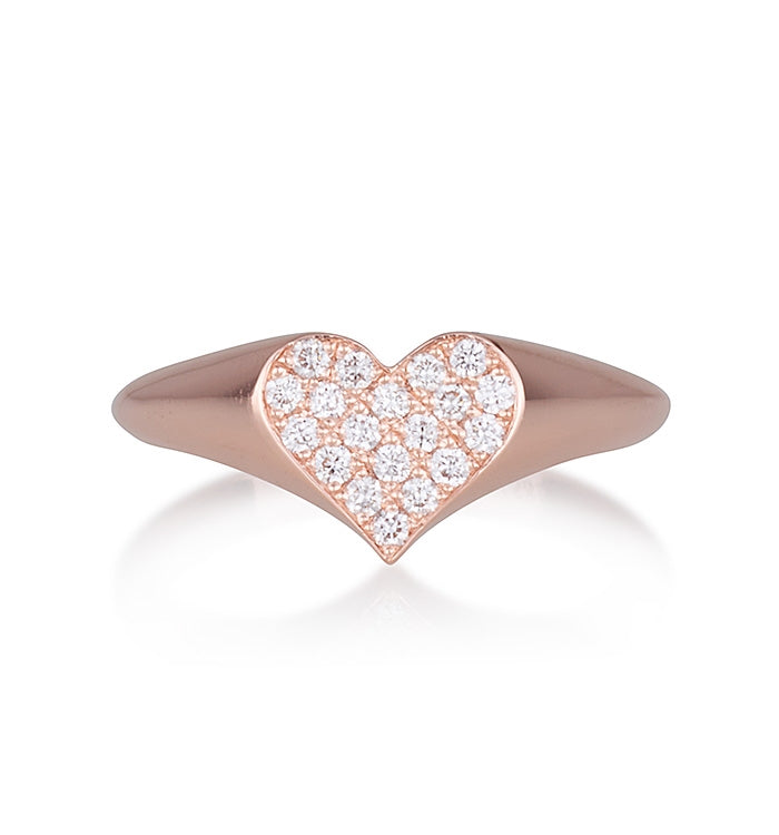 טבעת לב לזרת מזהב ורוד משובצת יהלומים  PINKY HEART SIGNET RING