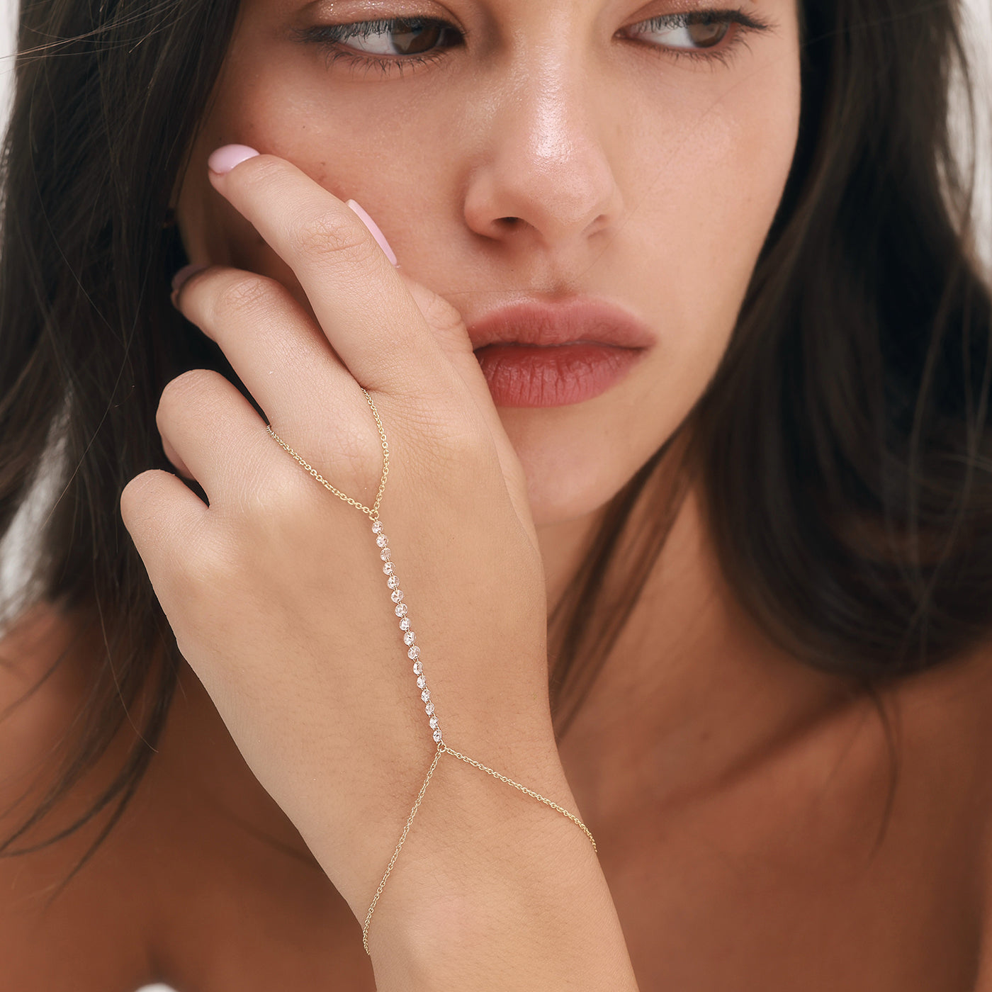 צמיד כף יד זהב לבן יהלומים טבעיים קדוחים   ELIN Hand Bracelet